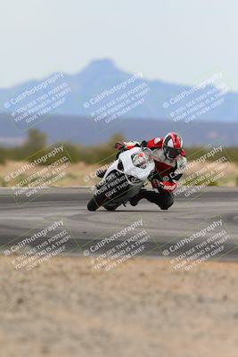 media/Feb-24-2024-Chuckwalla Open Track (Cars N Bikes) (Sat) [[895645527c]]/3-Bike 2/Session 3 Turn 15/